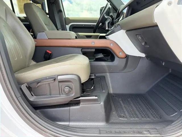 2021 Land Rover Defender 110 S