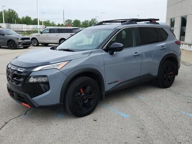 2025 Nissan Rogue Rock Creek