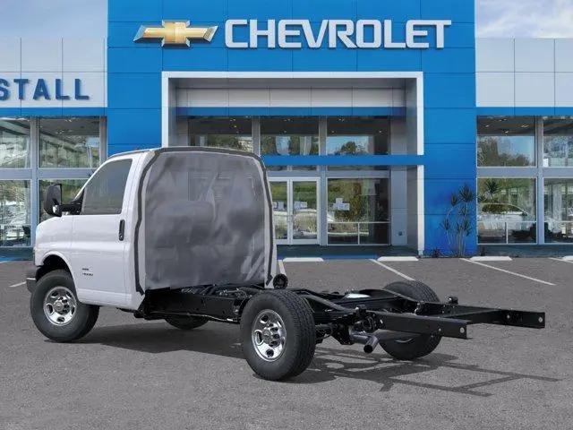 2026 Chevrolet Express Cutaway Work Van