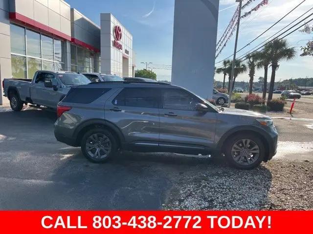 2023 Ford Explorer XLT