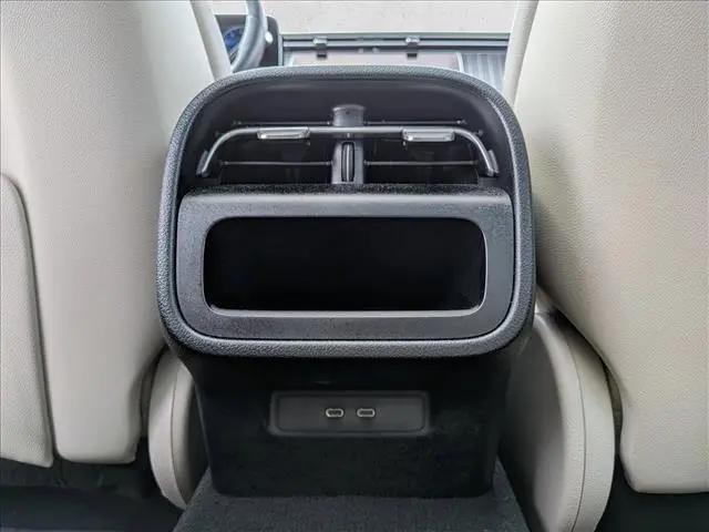 2026 Mercedes-Benz E 350 E 350