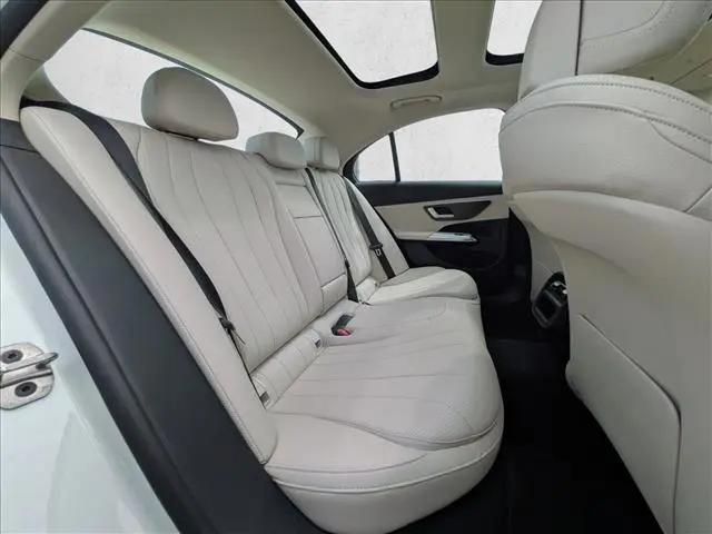 2026 Mercedes-Benz E 350 E 350