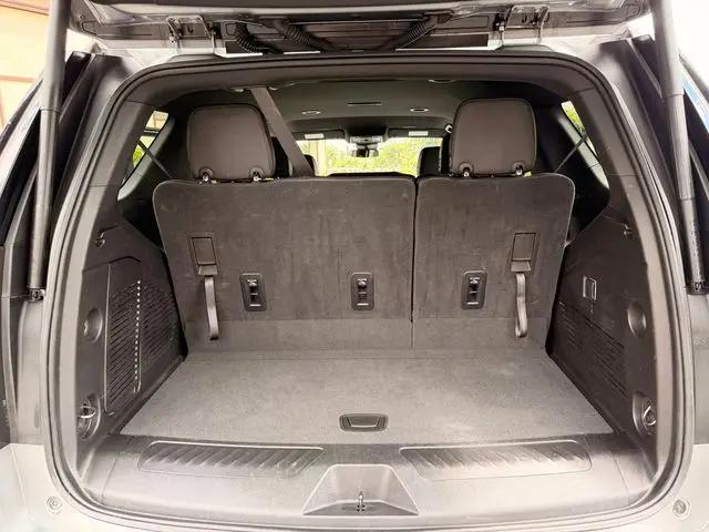 2025 Chevrolet Tahoe 4WD LT