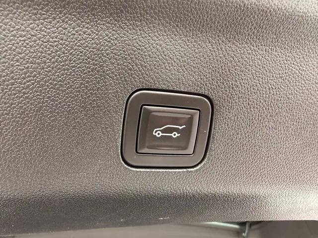 2025 Chevrolet Tahoe 4WD LT
