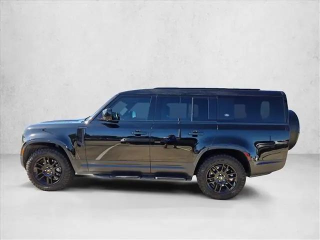 2023 Land Rover Defender 130 SE