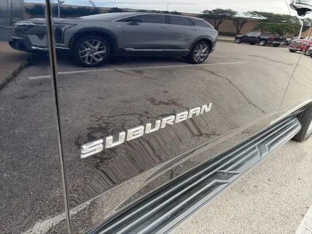 2021 Chevrolet Suburban 2WD High Country
