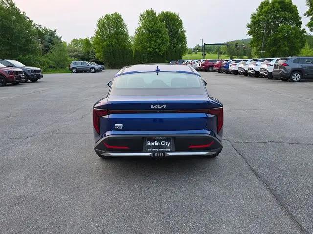 2026 Kia K4 LXS