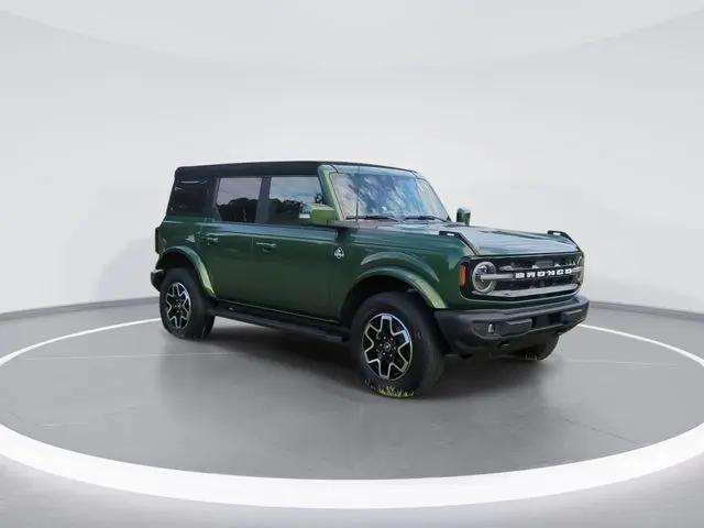 2023 Ford Bronco Outer Banks
