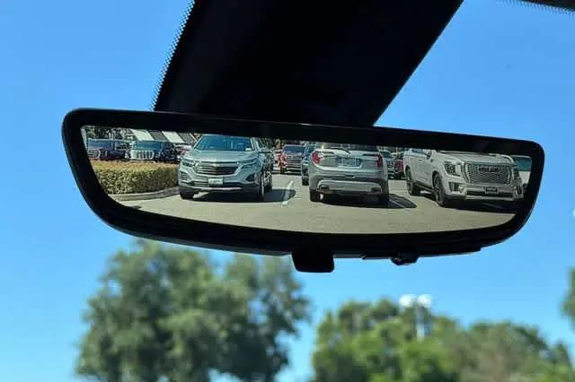 2023 GMC Acadia AWD Denali