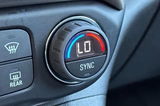 2023 GMC Acadia AWD Denali