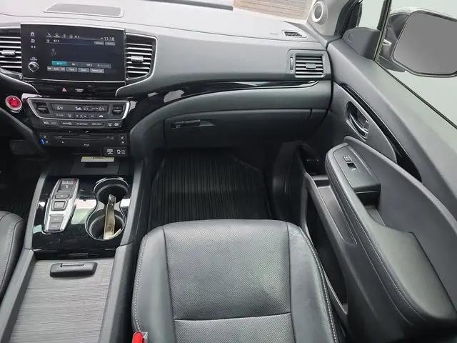 2020 Honda Pilot AWD Elite