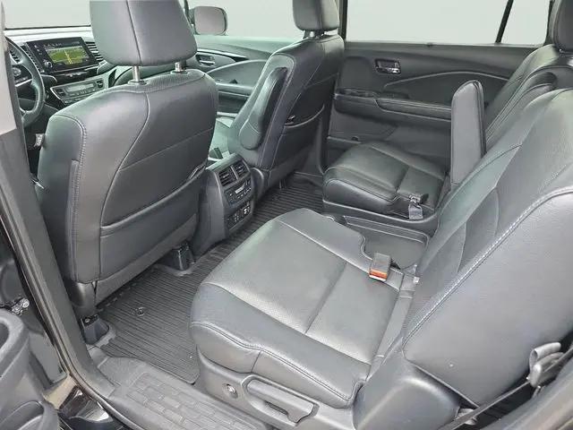2020 Honda Pilot AWD Elite