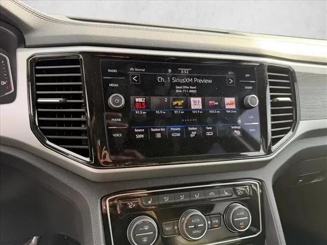 2023 Volkswagen Atlas 3.6L V6 SE w/Technology