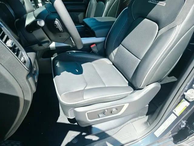 2026 Ram 1500 Laramie Crew Cab 4x4 57 Box