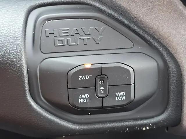 2026 Ram 2500 Black Express Crew Cab 4x4 8 Box