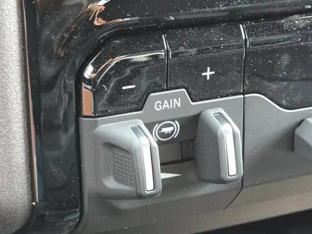 2026 Ram 2500 Black Express Crew Cab 4x4 8 Box