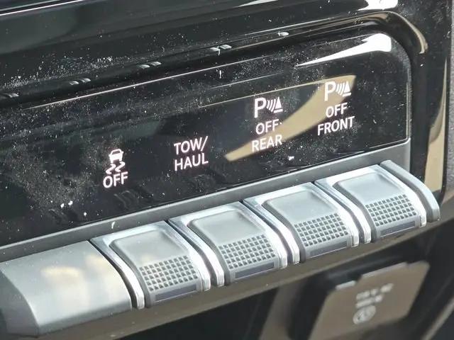 2026 Ram 2500 Black Express Crew Cab 4x4 8 Box