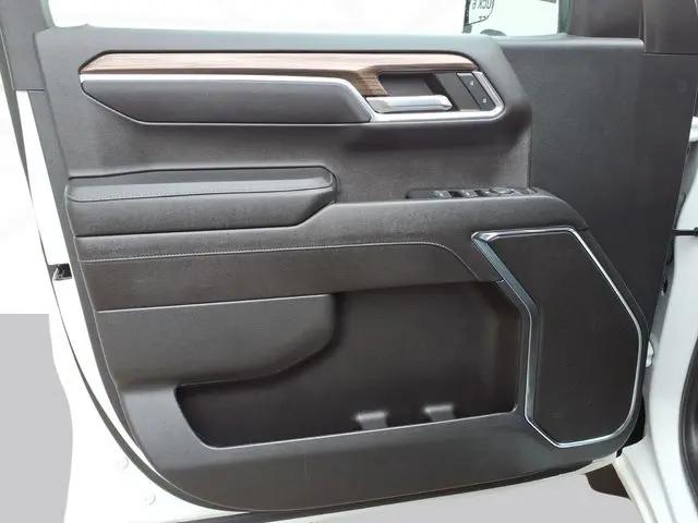 2023 Chevrolet Silverado 1500 4WD Double Cab Standard Bed LT