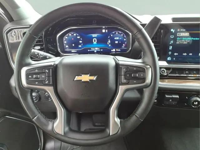 2023 Chevrolet Silverado 1500 4WD Double Cab Standard Bed LT