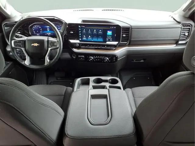 2023 Chevrolet Silverado 1500 4WD Double Cab Standard Bed LT