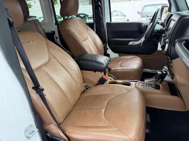 2016 Jeep Wrangler Unlimited Sahara