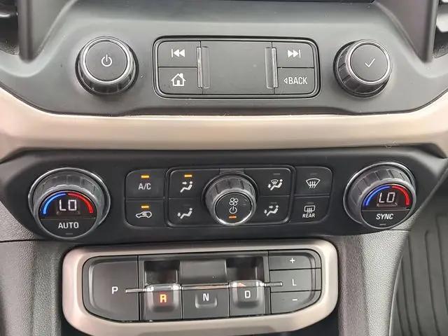 2020 GMC Acadia FWD Denali