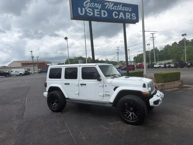 2024 Jeep Wrangler 4-Door Sahara 4x4