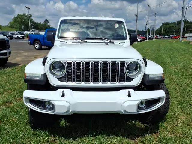 2024 Jeep Wrangler 4-Door Sahara 4x4