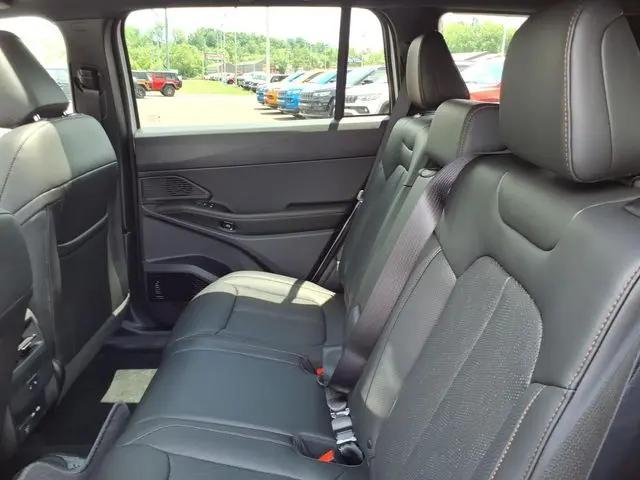 2026 Jeep Cherokee Overland 4x4
