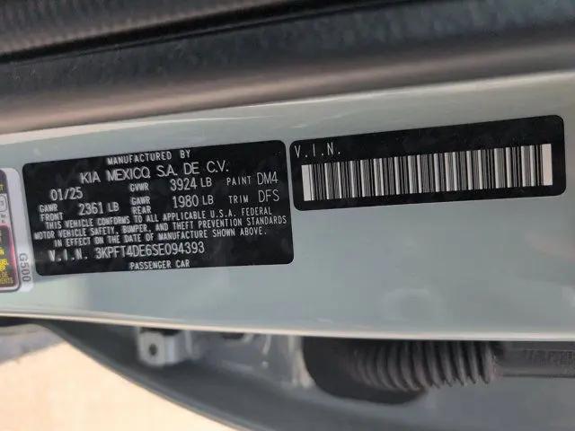 2025 Kia K4 LXS