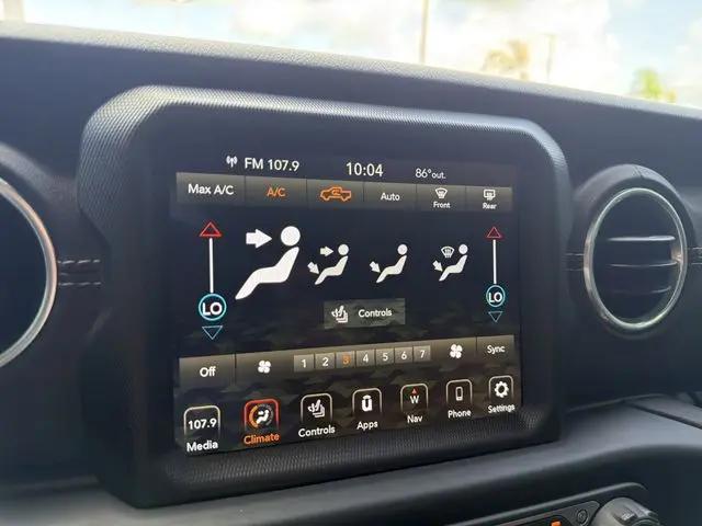 2021 Jeep Gladiator Overland