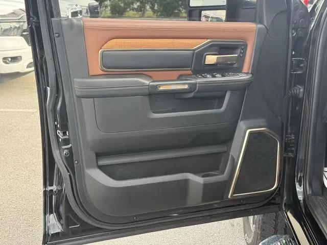 2023 Ram 2500 Limited Longhorn Crew Cab 4x4 6'4" Box