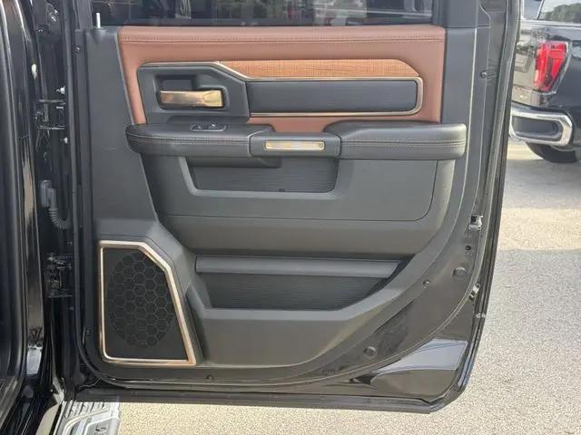 2023 Ram 2500 Limited Longhorn Crew Cab 4x4 6'4" Box