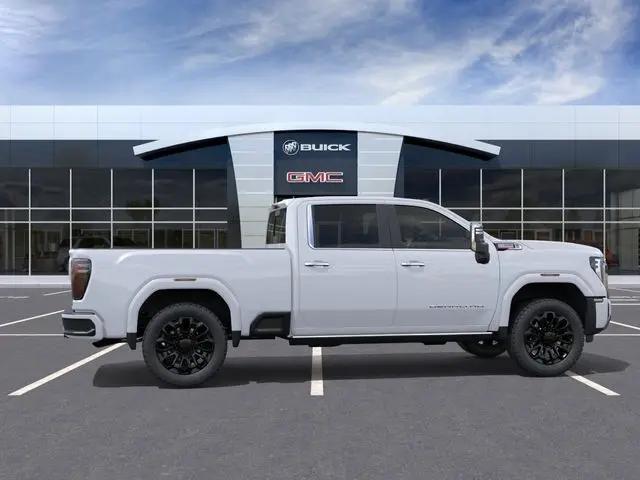 2026 GMC Sierra 2500HD Crew Cab, Standard Bed, Denali, 4WD