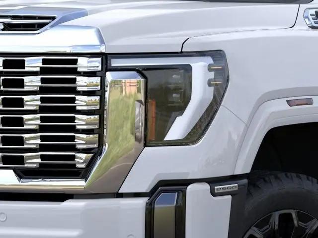 2026 GMC Sierra 2500HD Crew Cab, Standard Bed, Denali, 4WD