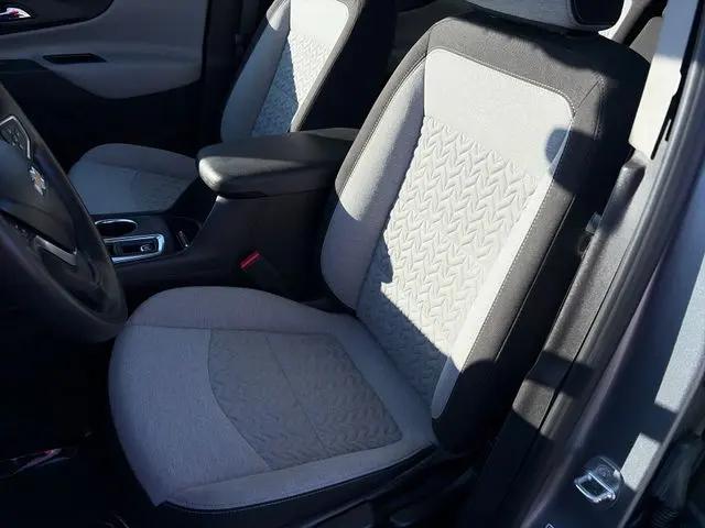 2023 Chevrolet Equinox AWD LS