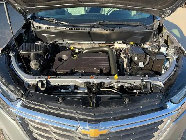 2023 Chevrolet Equinox AWD LS