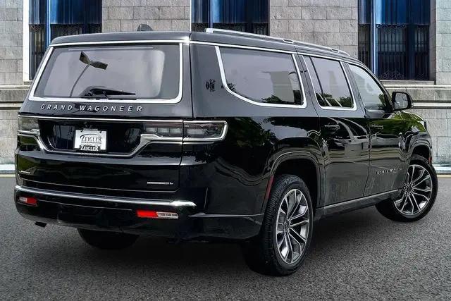 2023 Jeep Grand Wagoneer L Series III 4x4