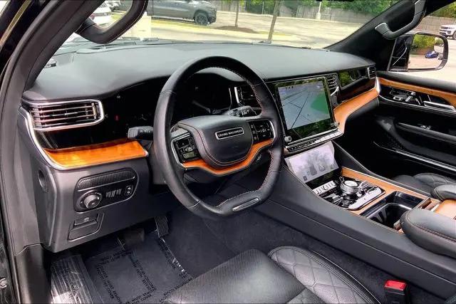 2023 Jeep Grand Wagoneer L Series III 4x4