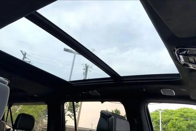 2023 Jeep Grand Wagoneer L Series III 4x4