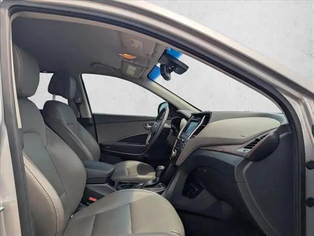 2019 Hyundai Santa Fe XL SE