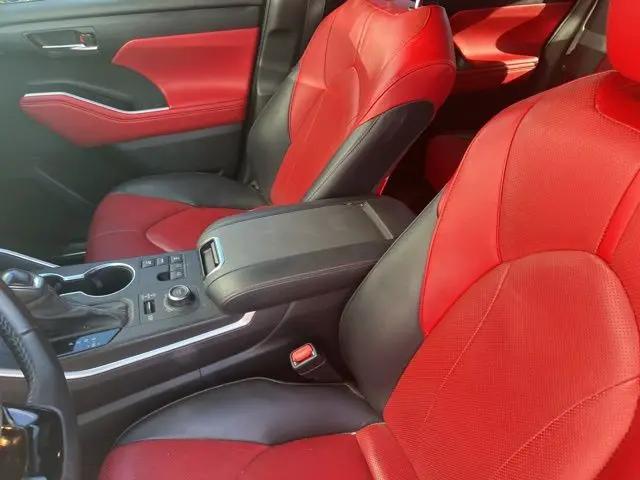 2023 Toyota Highlander XSE