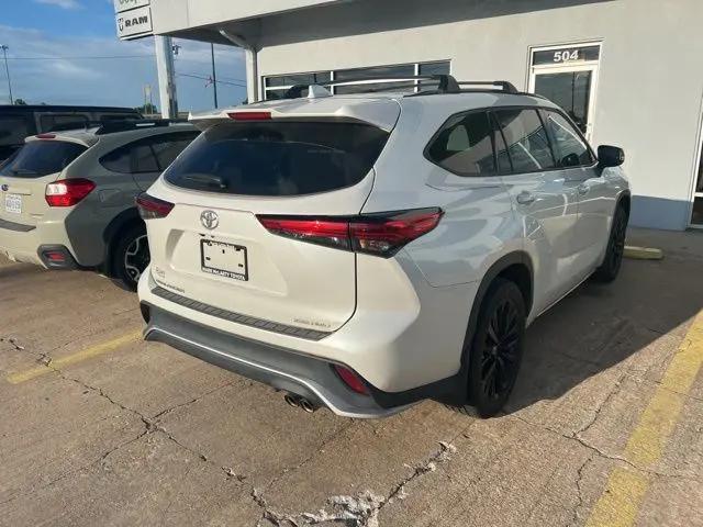 2023 Toyota Highlander XSE