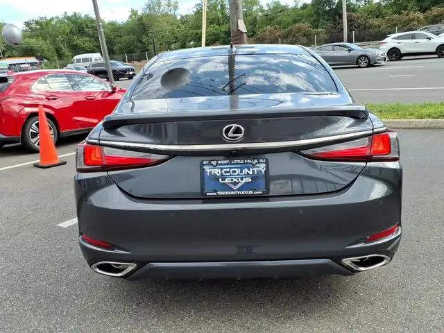 2023 Lexus ES 350 F SPORT Handling