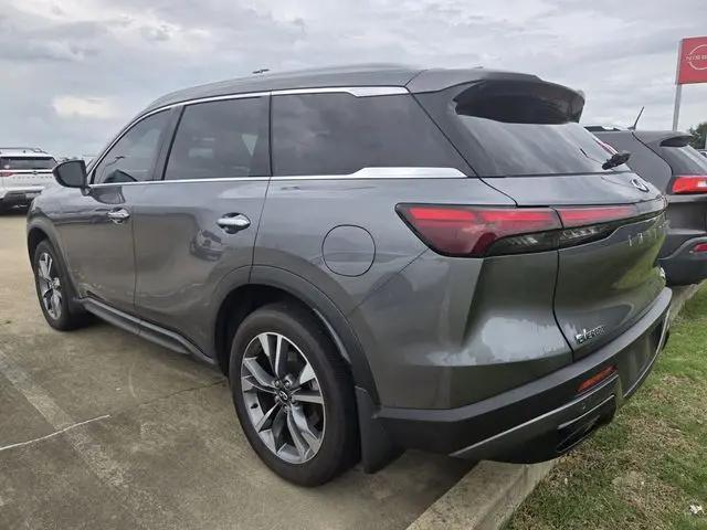 2025 INFINITI QX60 LUXE