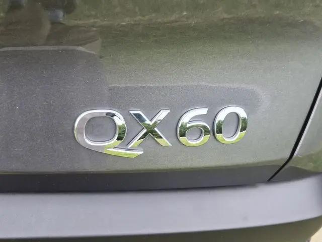 2025 INFINITI QX60 LUXE