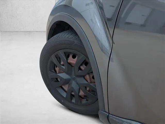 2019 Toyota C-HR LE