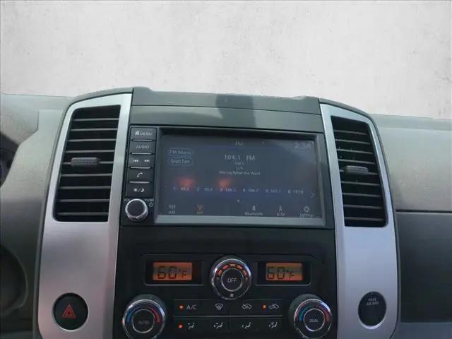 2021 Nissan Frontier Crew Cab SV 4x2