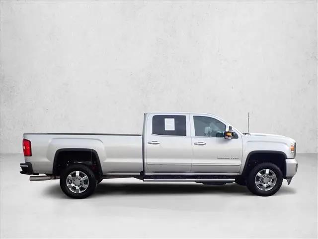 2019 GMC Sierra 3500HD Denali