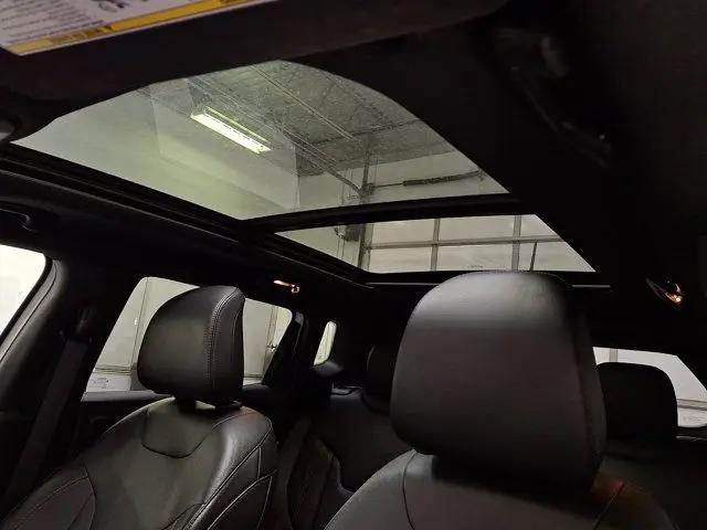 2023 Jeep Compass Latitude Lux FWD